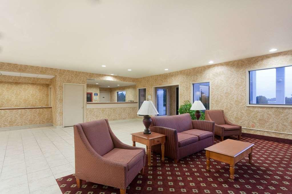 Days Inn & Suites By Wyndham Wynne Interiør bilde